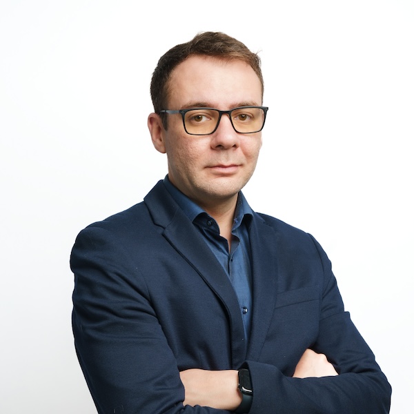Angel Sveshtnikov